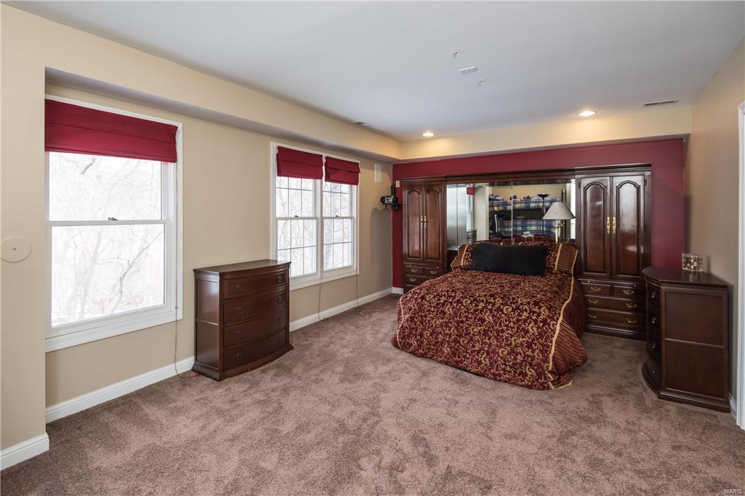 1505 Dietrich Ridge Drive Ballwin, MO 63021 - Photo 36 of 49 Gallery Image 36