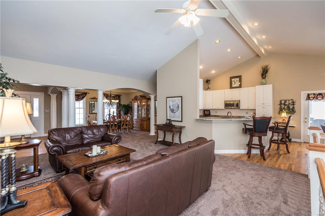 1505 Dietrich Ridge Drive Ballwin, MO 63021 - Photo 8 of 49 Gallery Image 8