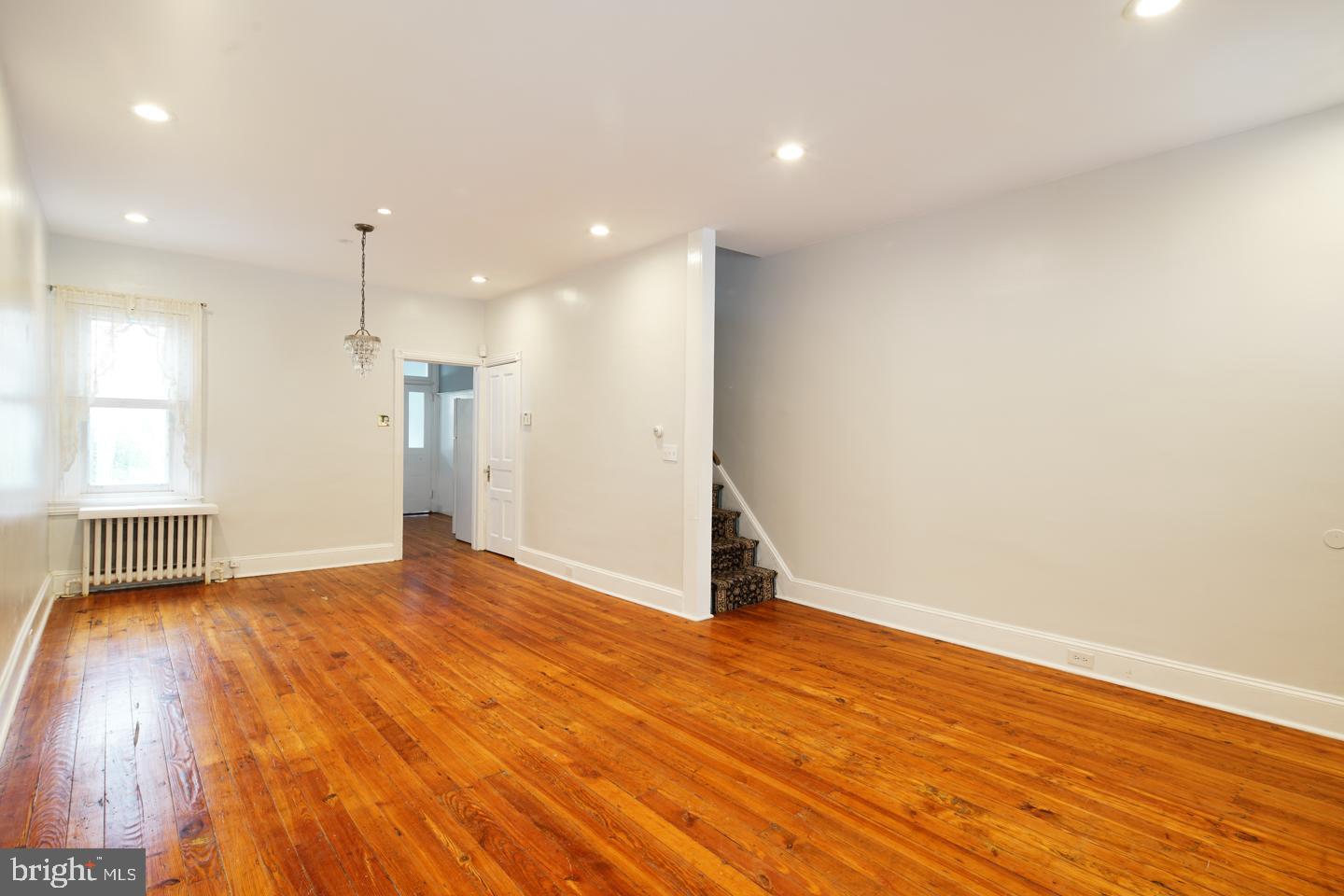221 Righter Street Philadelphia, PA 19128 - Photo 3 of 21 Gallery Image 3