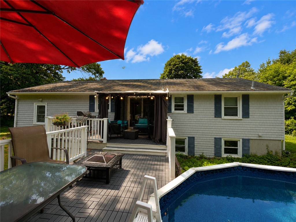 123 Wampanoag Road Warwick, RI 02818 - Photo 10 of 12