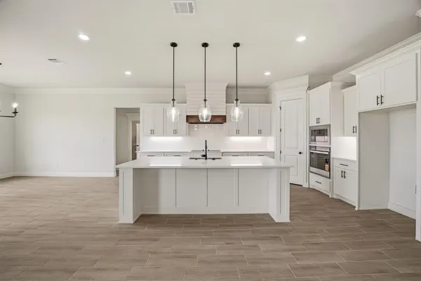 $619,888 | 3155 Infinity Drive, Weatherford, TX 76087