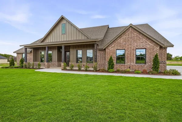 $619,888 | 3155 Infinity Drive, Weatherford, TX 76087