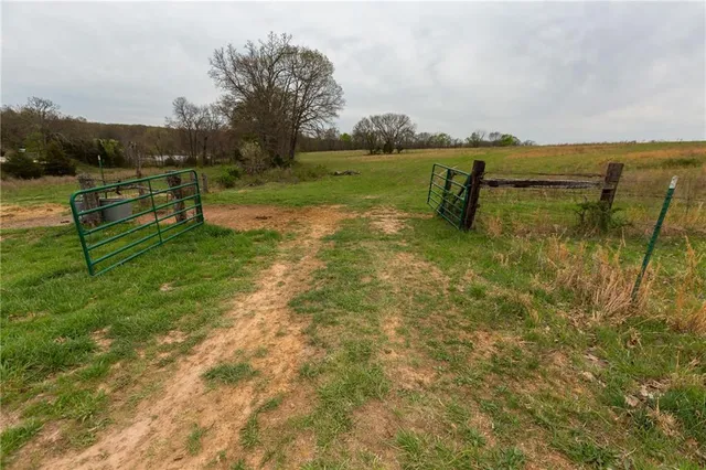 $279,000 | Highway N Highway, Humansville, MO 65674