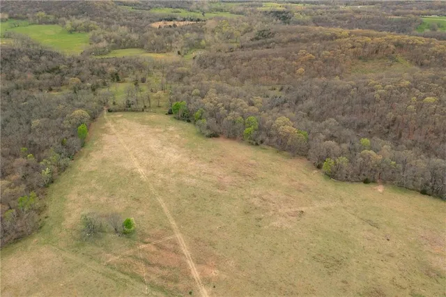 $279,000 | Highway N Highway, Humansville, MO 65674