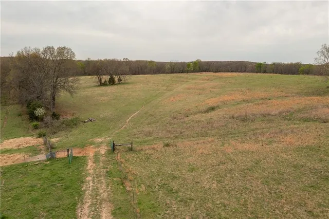 $279,000 | Highway N Highway, Humansville, MO 65674