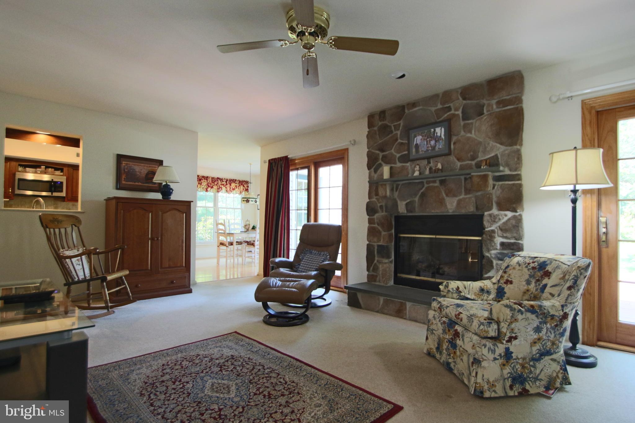 151 Ridgeview Drive Pottstown, PA 19465 - Photo 29 of 72 Family room
