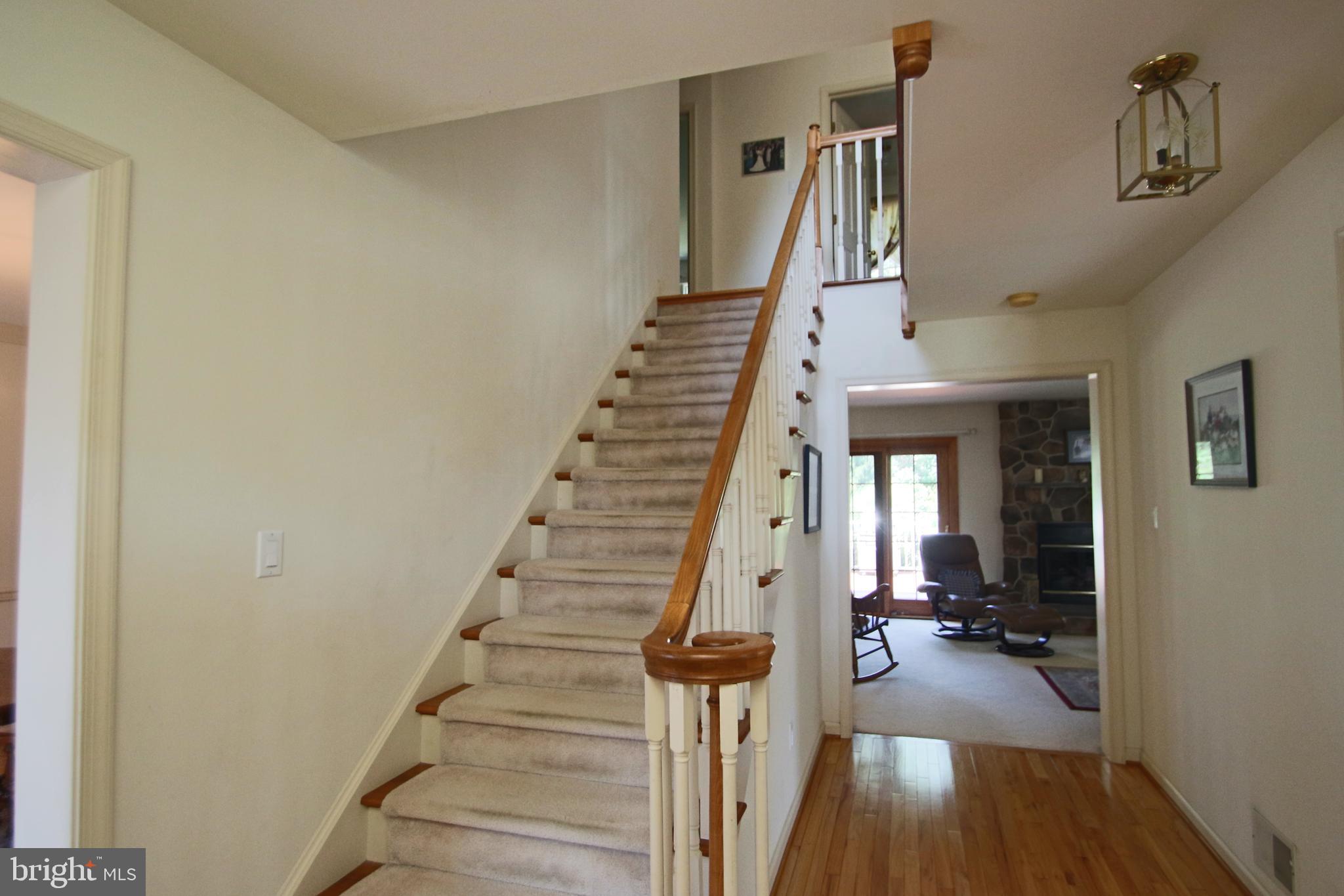 151 Ridgeview Drive Pottstown, PA 19465 - Photo 10 of 72 Formal entry