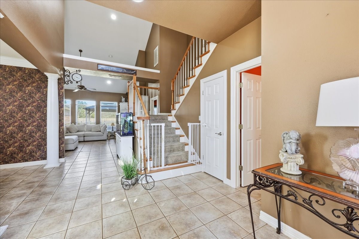 2810 Chasse Ridge Drive Orange, TX 77632 - Photo 3 of 27