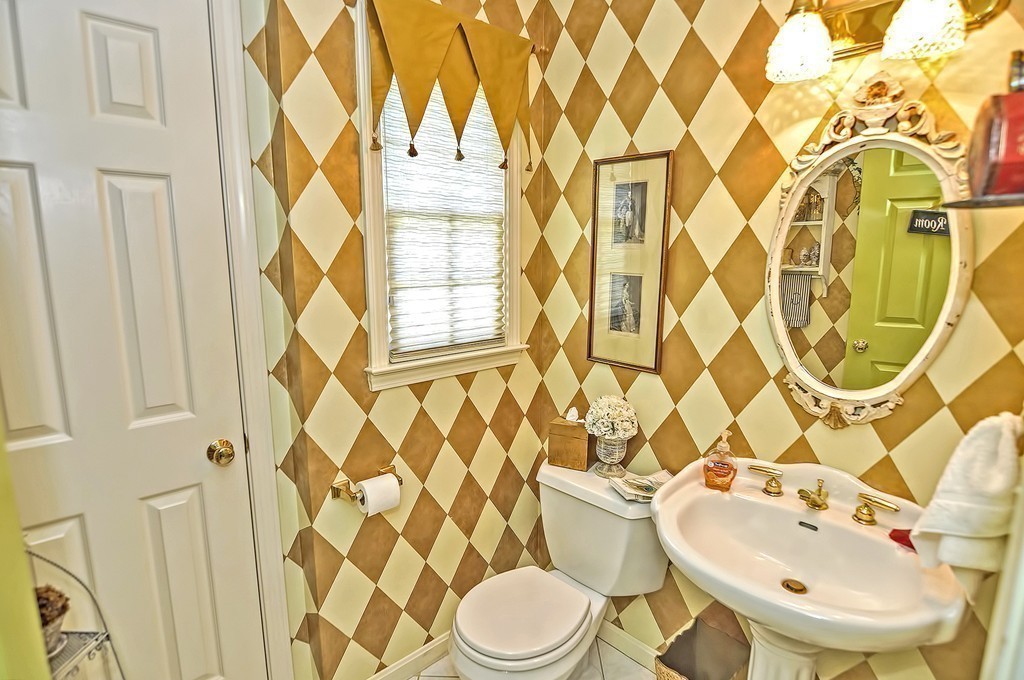 4 Whitridge Road Natick, MA 01760 - Photo 13 of 25 Gallery Image 13