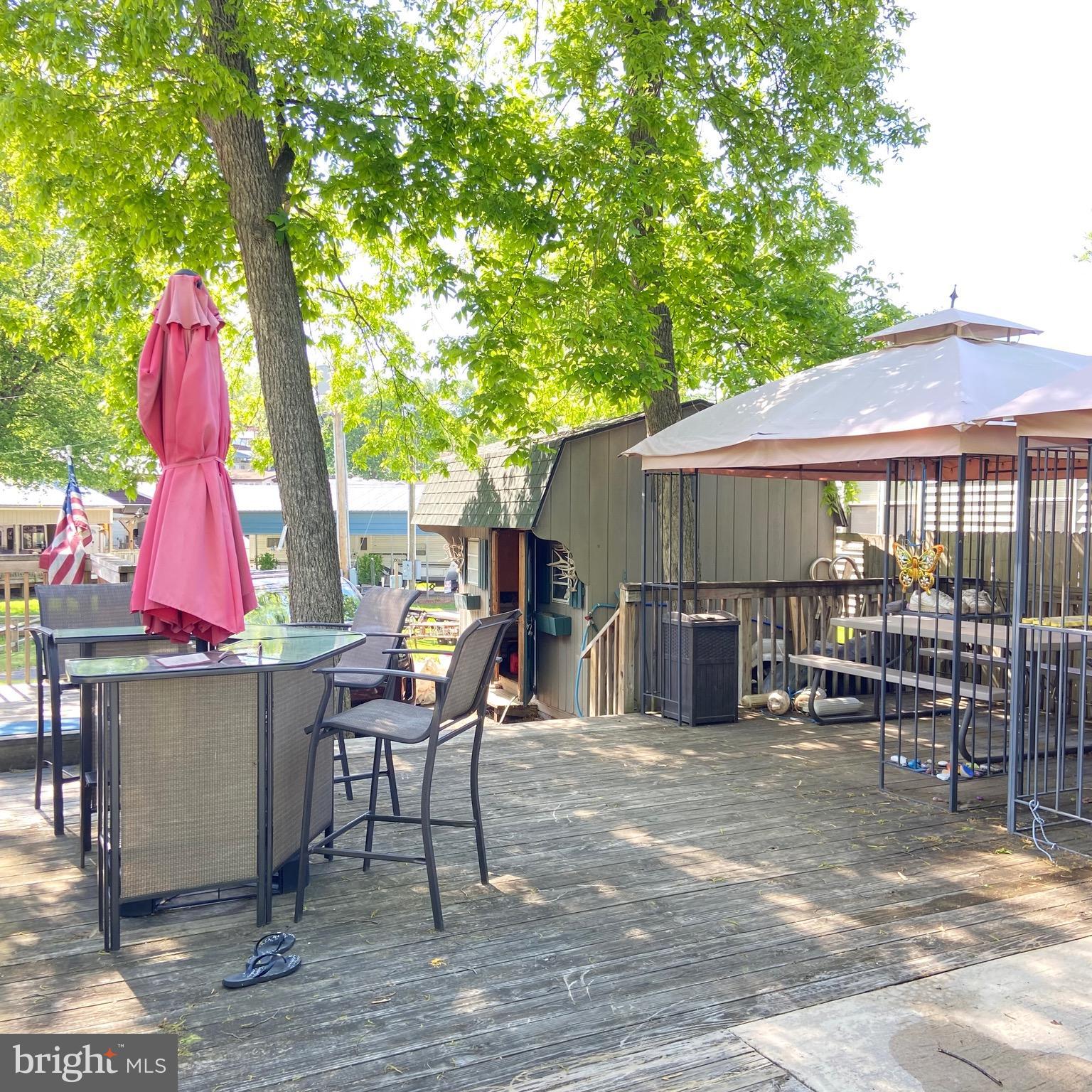 42 Boo Boo Boulevard Falling Waters, WV 25419 - Photo 9 of 24