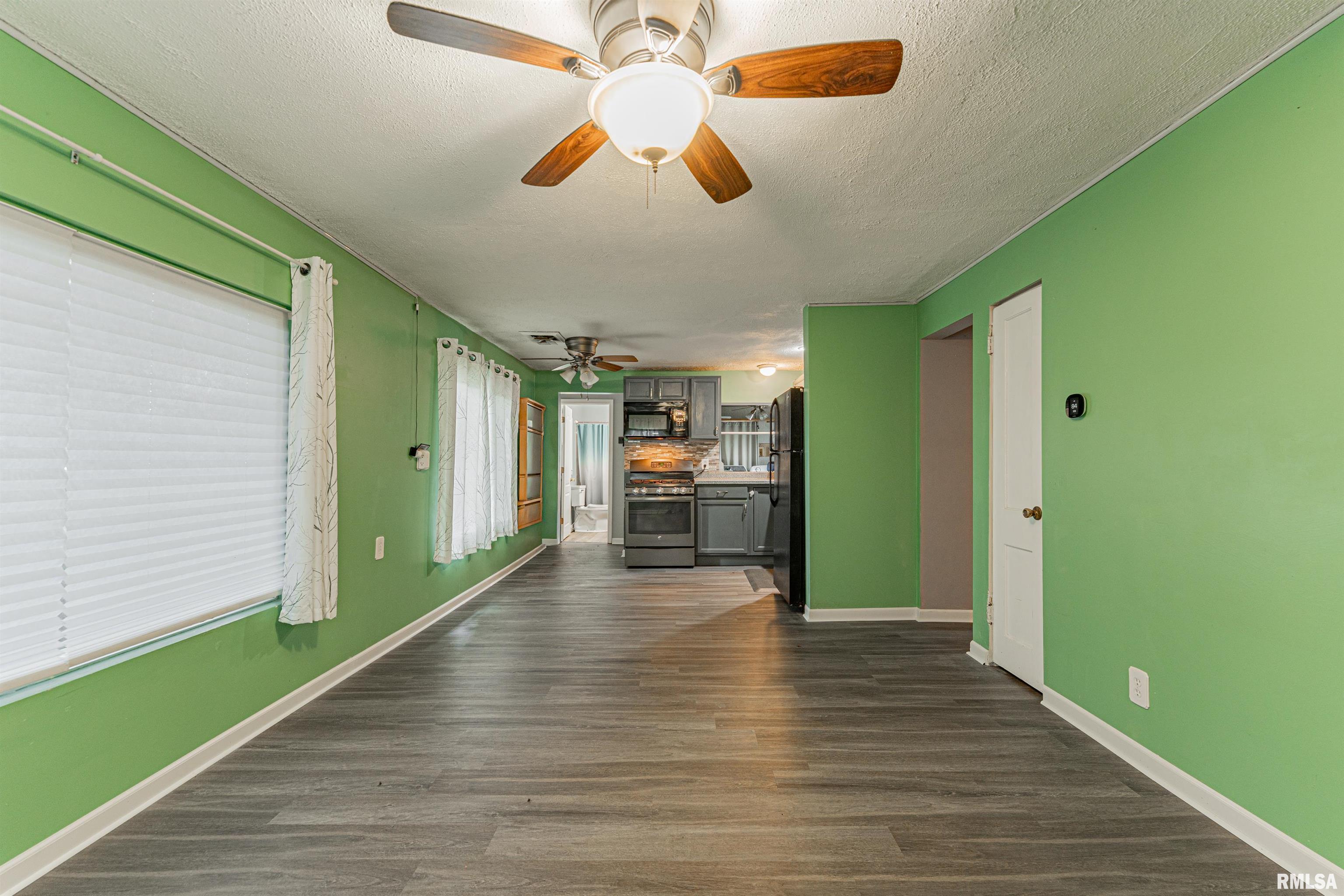 5 Melody Lane Springfield, IL 62702 - Photo 6 of 16 Gallery Image 6