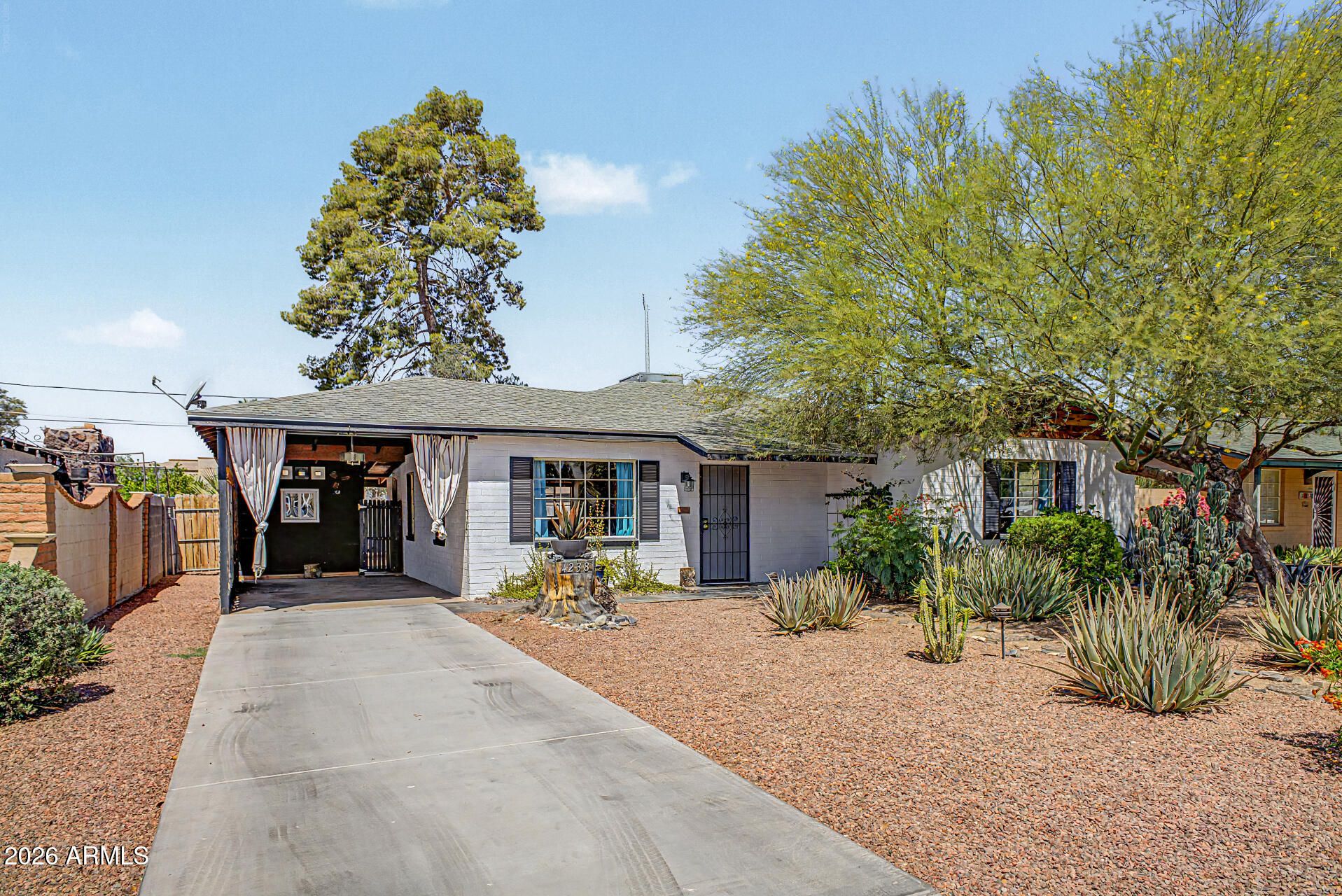 4238 North 10th Place Phoenix, AZ 85014 - Photo 5 of 32 5 - 10th