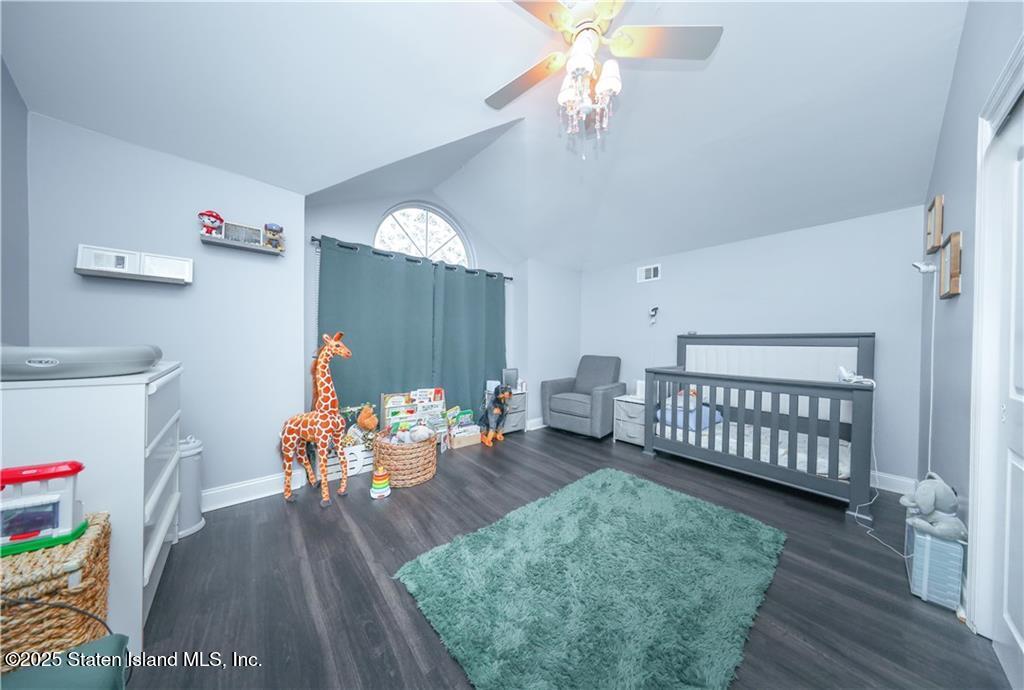78 Darnell Lane Staten Island, NY 10309 - Photo 22 of 40 GetMedia (17)