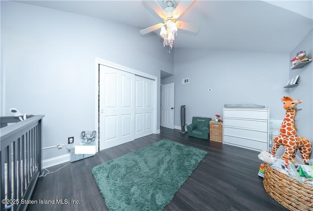 78 Darnell Lane Staten Island, NY 10309 - Photo 23 of 40 gYtCqCZClNNNLAj7xT7vKOEUM0EaHlsr_w