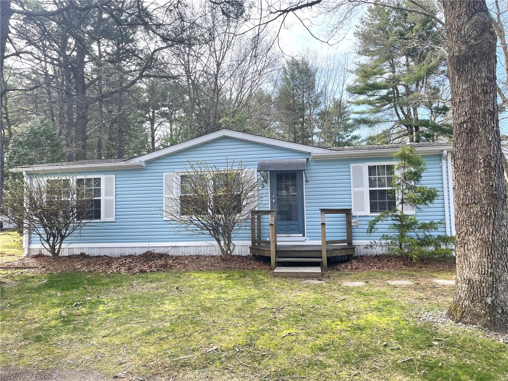 2 Sandra Circle Coventry, RI 02816 - Photo 2 of 31