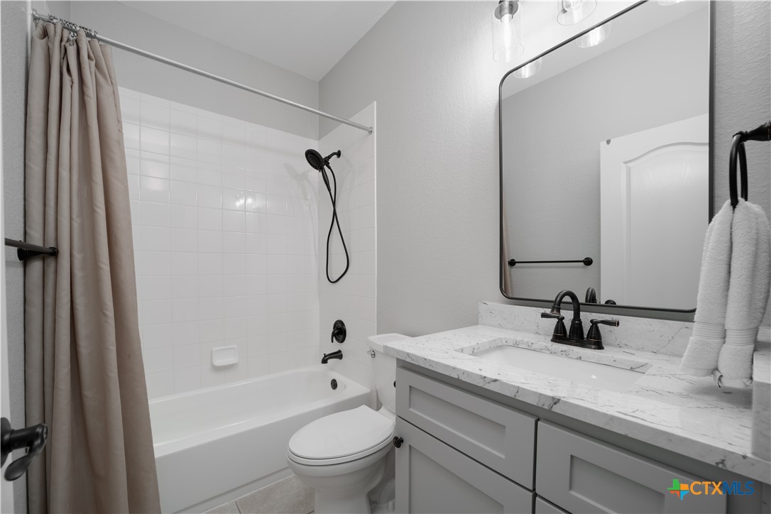 103 Sierra Ridge Drive San Marcos, TX 78666 - Photo 20 of 43 Bathroom 1 downstairs