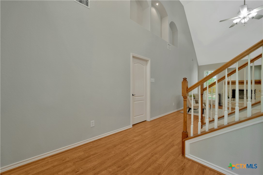 103 Sierra Ridge Drive San Marcos, TX 78666 - Photo 7 of 43