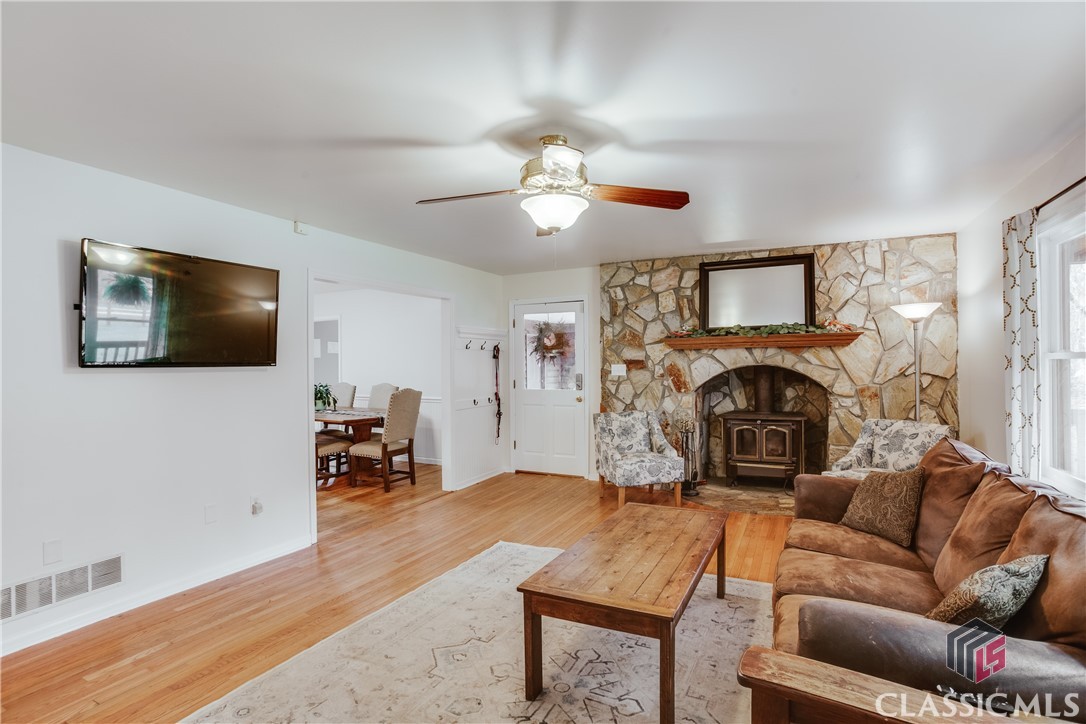 146 Griffeth Road Athens, GA 30607 - Photo 9 of 47