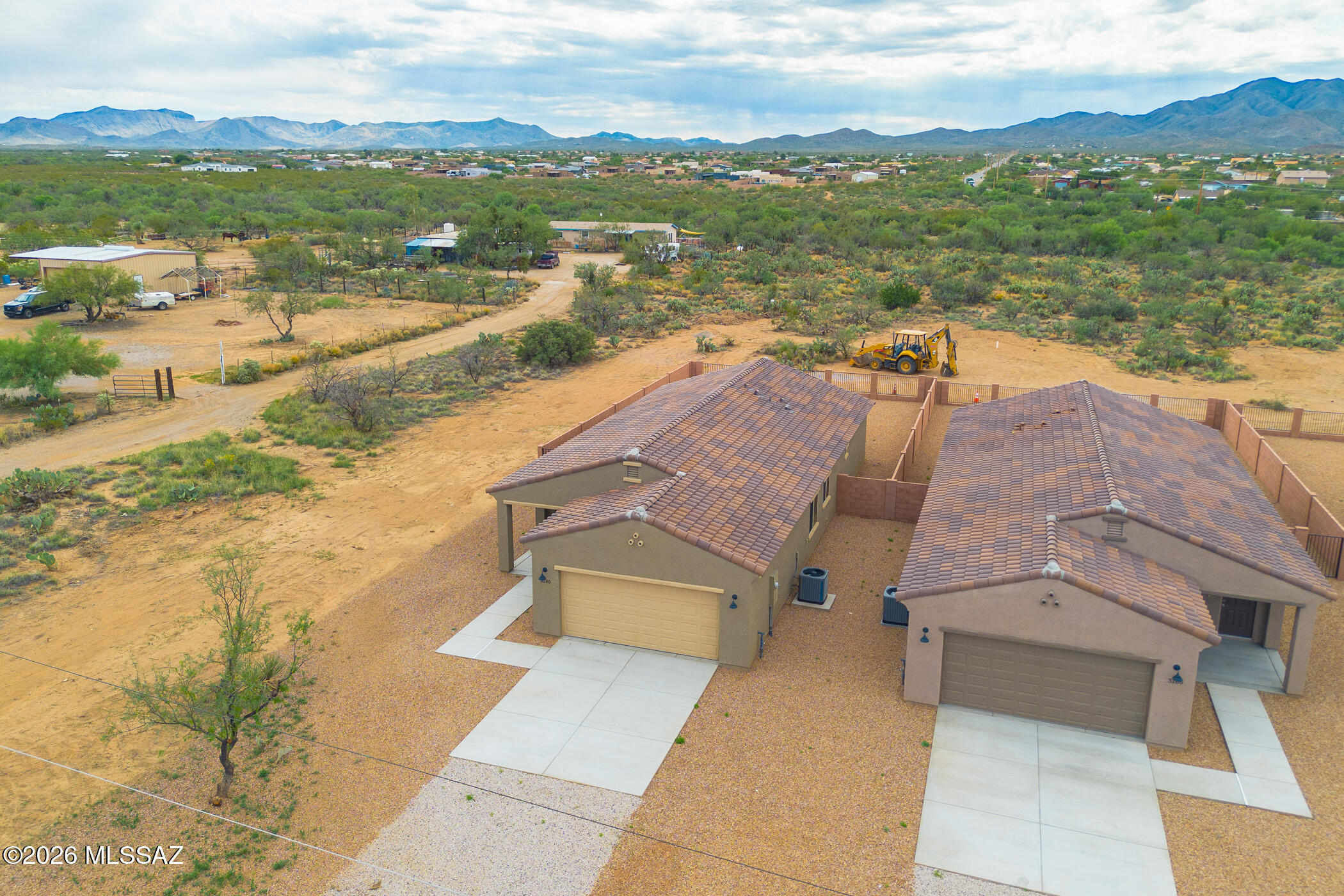 3180 East Andrada Road Vail, AZ 85641 - Photo 2 of 46