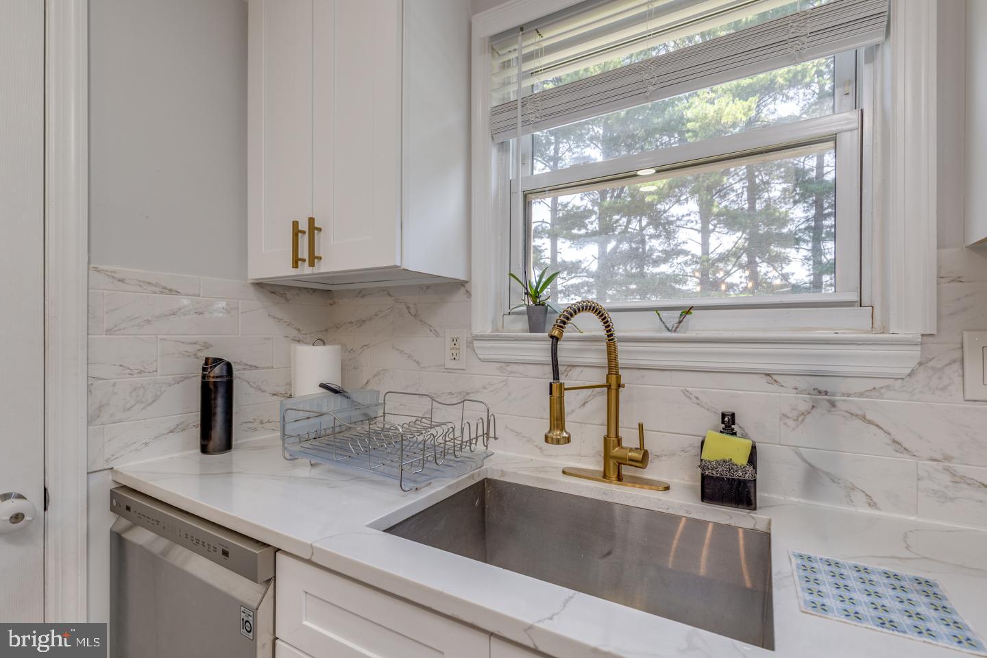 1475 Mt Holly Road, Unit J8 Edgewater Park, NJ 08010 - Photo 12 of 29