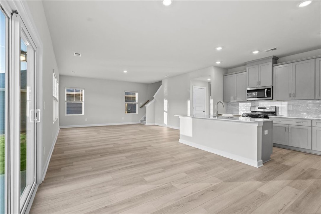 581 Cozy Blf Road Spartanburg, SC 29301 - Photo 10 of 27