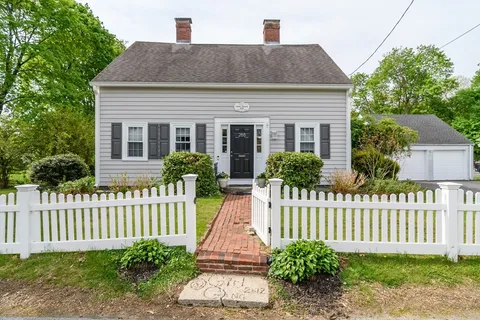 $899,000 | 288 Bacon Street, Natick, MA 01760