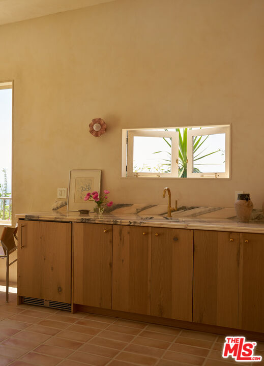6911 Los Tilos Road Los Angeles, CA 90068 - Photo 35 of 44