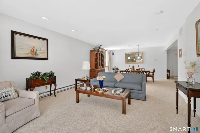 $349,900 | 799 Prospect Avenue, Unit A5, West Hartford, CT 06105