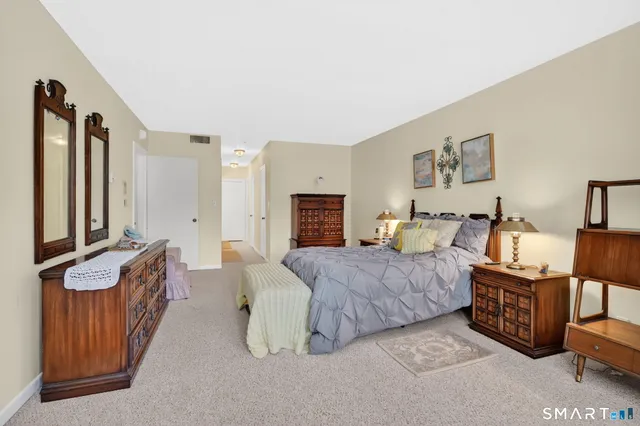 $349,900 | 799 Prospect Avenue, Unit A5, West Hartford, CT 06105