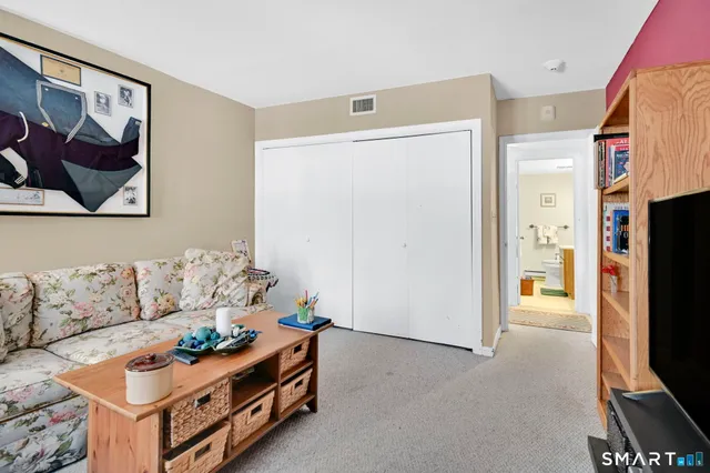 $349,900 | 799 Prospect Avenue, Unit A5, West Hartford, CT 06105