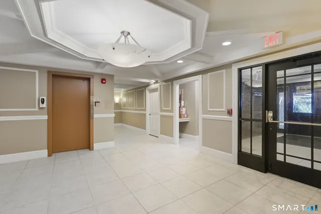 $349,900 | 799 Prospect Avenue, Unit A5, West Hartford, CT 06105