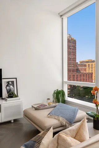 $2,845,000 | 111 Murray Street, Unit 10A | TriBeCa