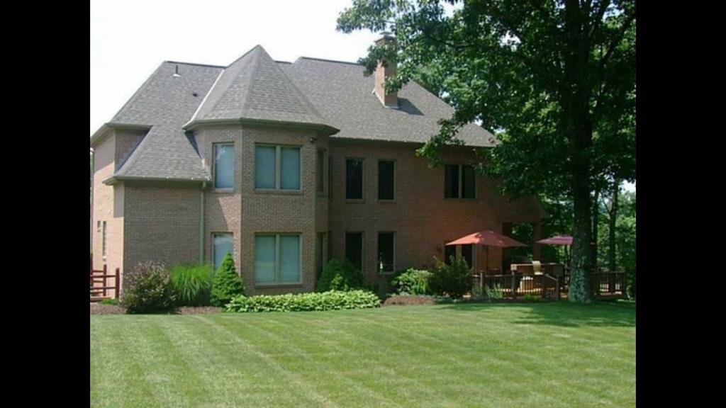 358 West Starz Road Gibsonia, PA 15044 - Photo 22 of 25 Gallery Image 22