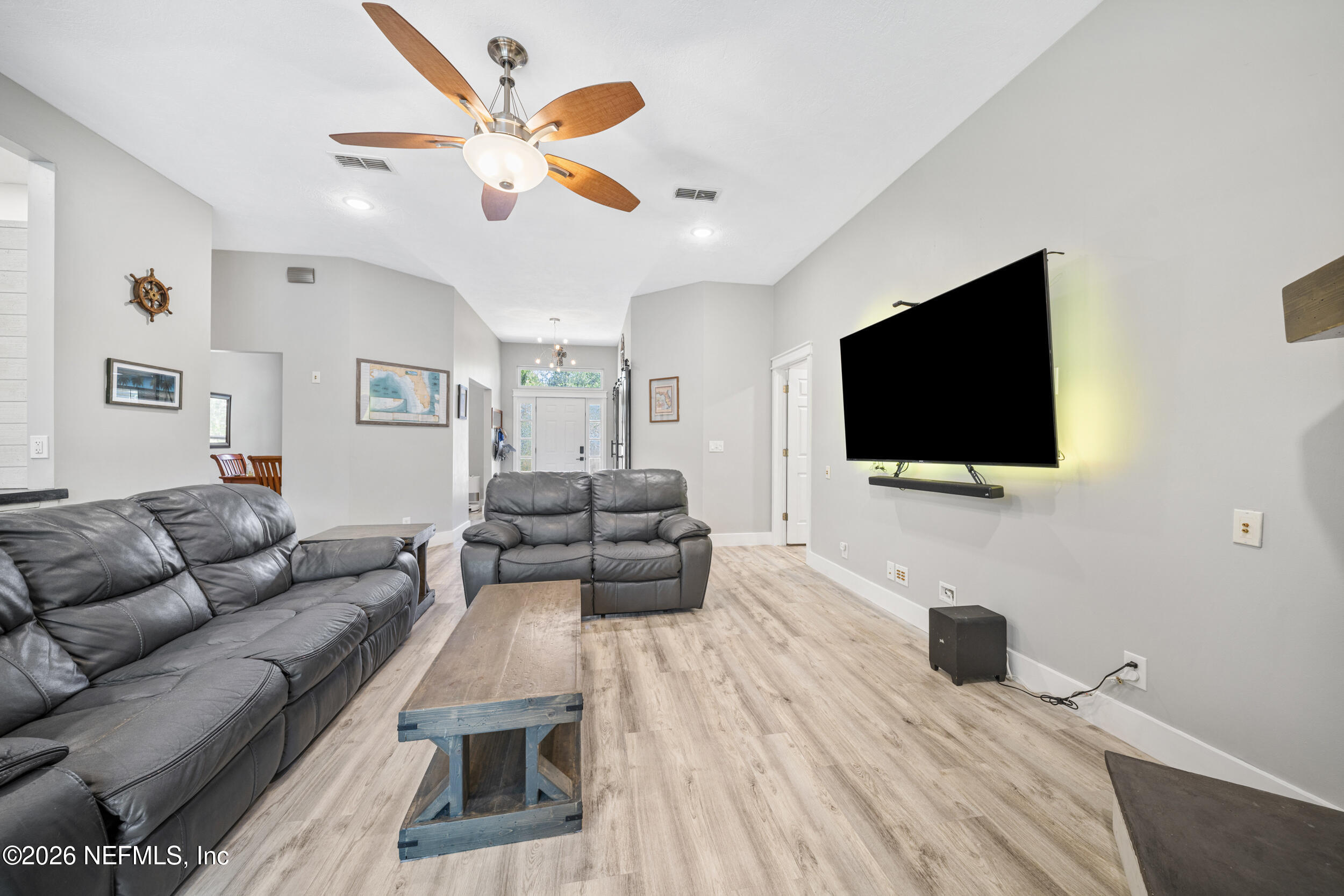 53 Oakwood Road Jacksonville Beach, FL 32250 - Photo 13 of 55 14_ar503905