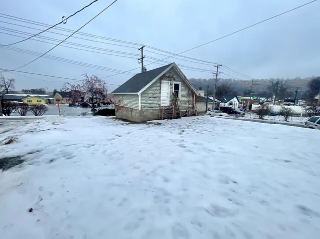 $205,000 | 320 West 7th Street, Red Wing, MN 55066