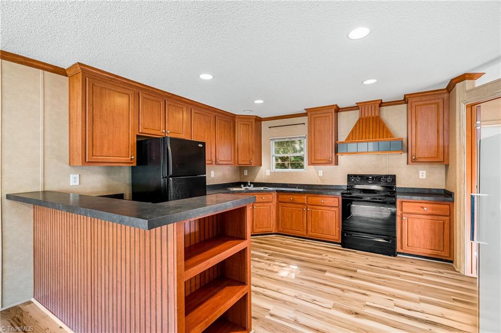 2912 Pheasant Run Road Haw River, NC 27258 - Photo 3 of 16 Gallery Image 3