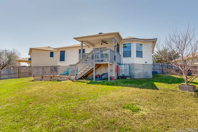 a view of outdoor space yard and patio