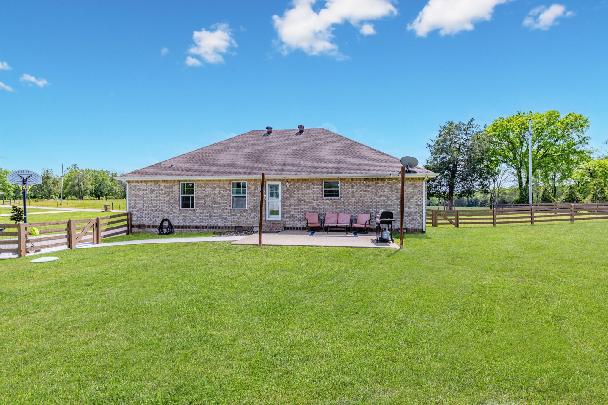 10410 Canoe Branch Road Castalian Springs, TN 37031 - Photo 34 of 59 Gallery Image 34