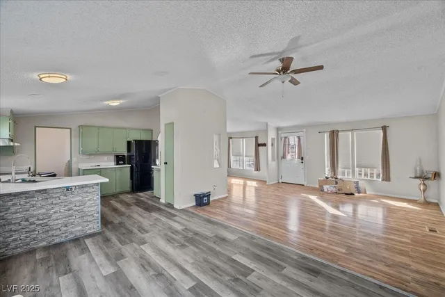 $290,000 | 4460 Savoy Boulevard, Pahrump, NV 89061