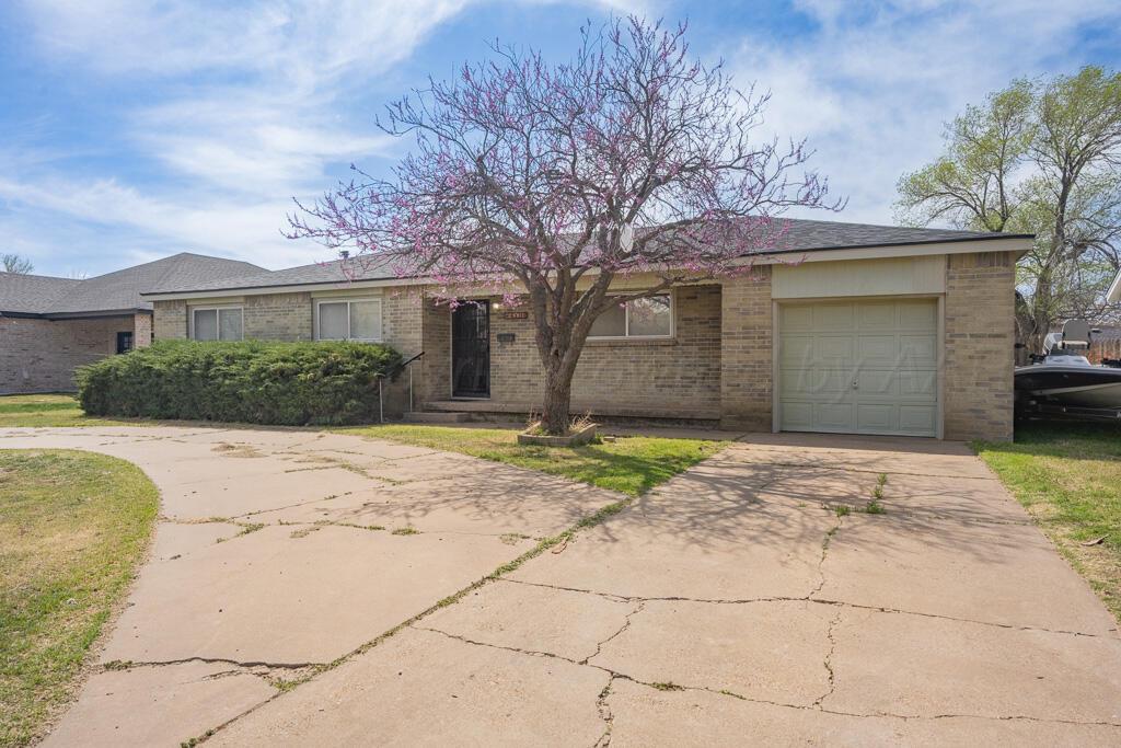 4102 Crockett Street Amarillo, TX 79110 - Photo 2 of 22 front 2
