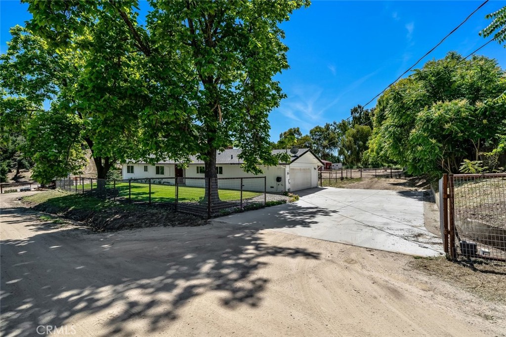 6115 Portola Road Atascadero, CA 93422 - Photo 4 of 64