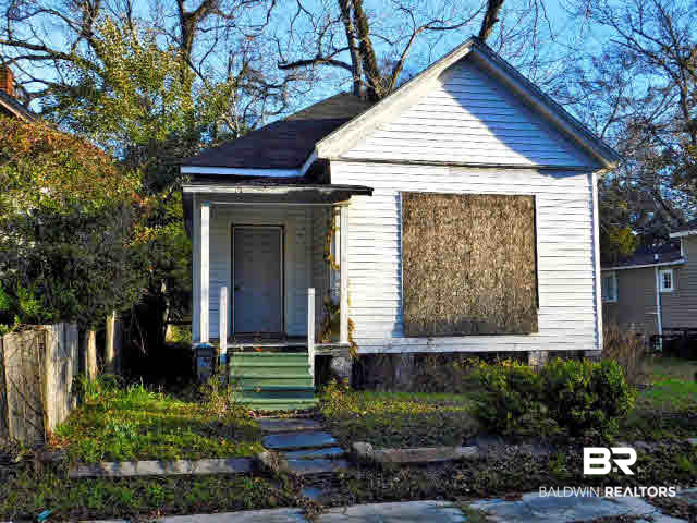 656 South Carolina Street Mobile, AL 36603 - Photo 1 of 6