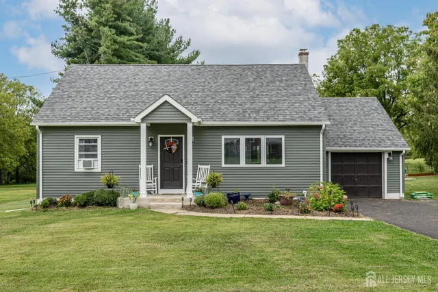 $480,000 | 40 Kinnaman Avenue, Washington, NJ 07882