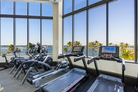 $3,995,000 | 3100 South Ocean Boulevard, Unit 201S, Palm Beach, FL 33480