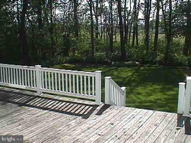 10 Hickory Road Carlisle, PA 17015 - Photo 10 of 12 Gallery Image 10