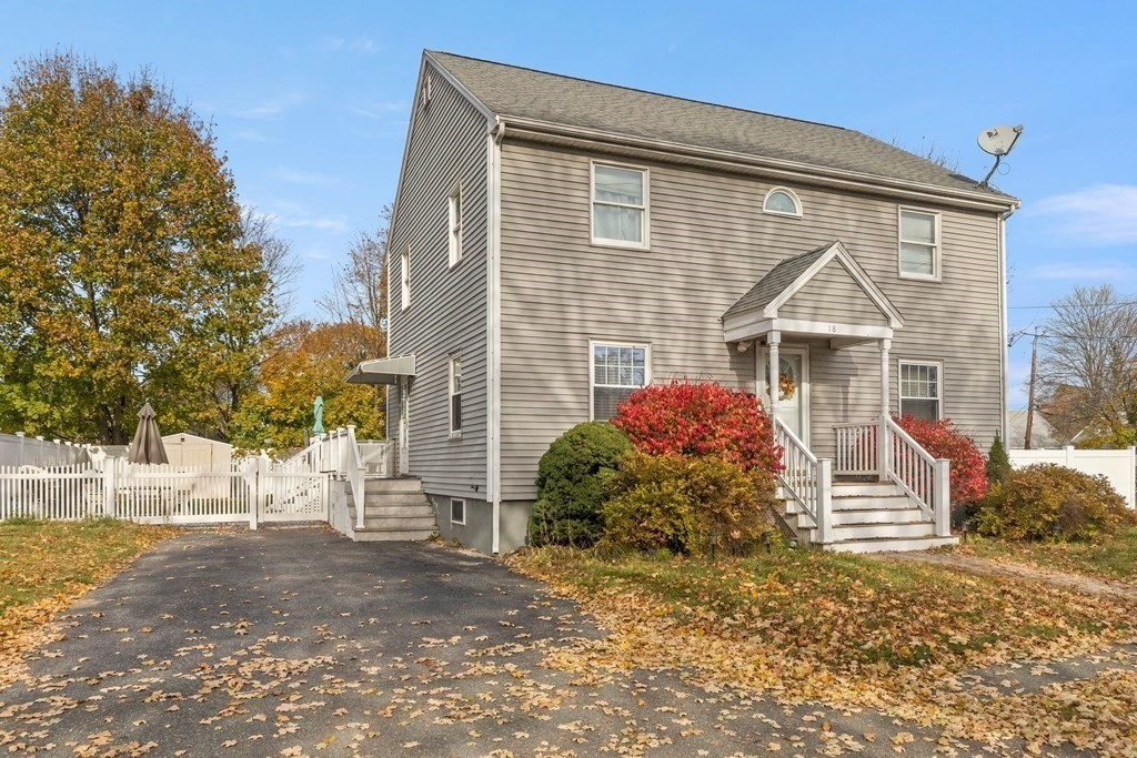 18 MacArthur Road Peabody, MA 01960 - Photo 2 of 33 Gallery Image 2