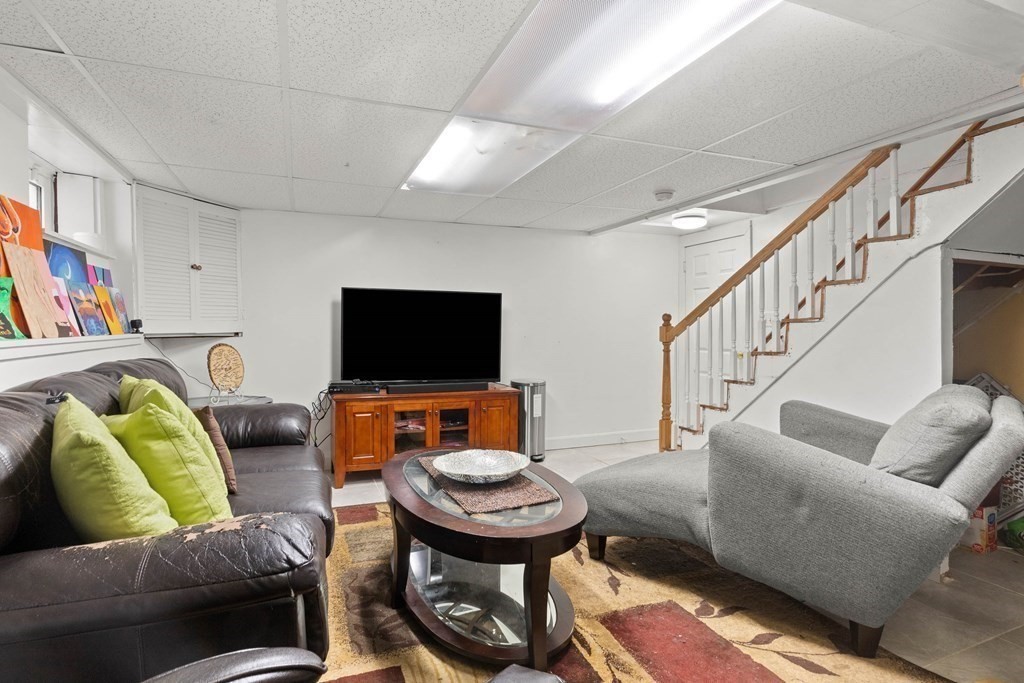 18 MacArthur Road Peabody, MA 01960 - Photo 29 of 33 Gallery Image 29