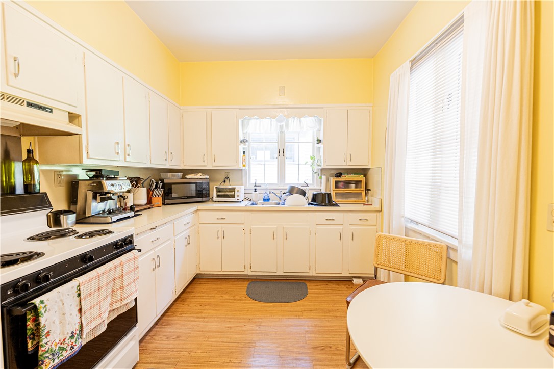 215 Edgerton Street Rochester, NY 14607 - Photo 31 of 40