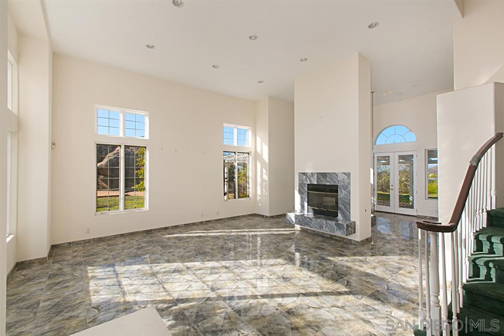 15428 Broad Oaks Road El Cajon, CA 92021 - Photo 2 of 10 Gallery Image 2