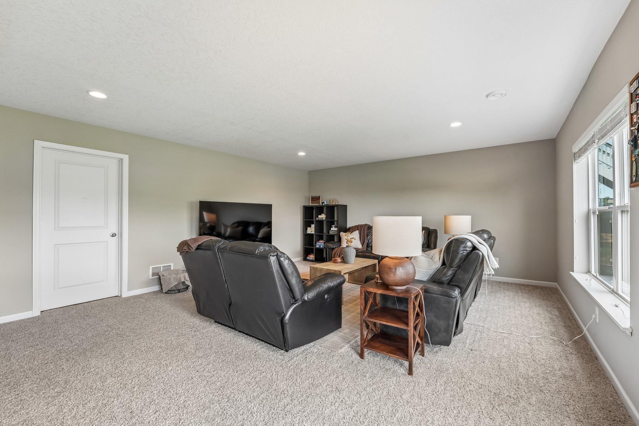 4647 Copper Ridge Drive St. Paul, MN 55129 - Photo 42 of 66